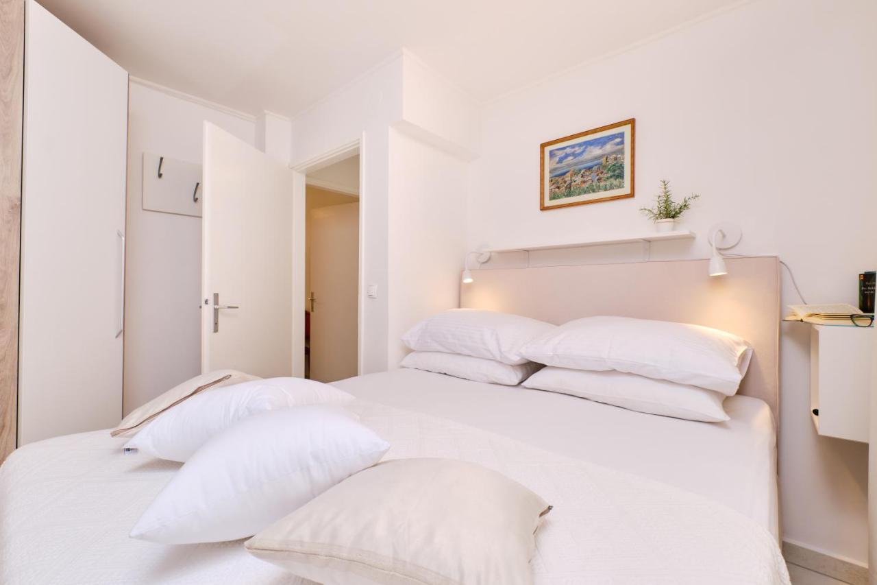 Apartments Antares Mali Losinj Exterior photo