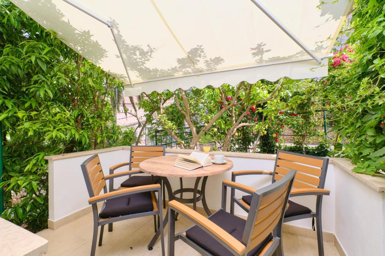 Apartments Antares Mali Losinj Exterior photo